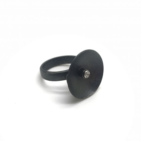 Ring Kreis mit Zirkonia 22mm - Altsilber
